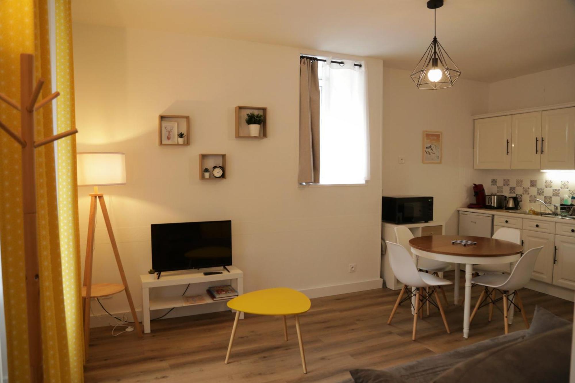 Maison Candela *